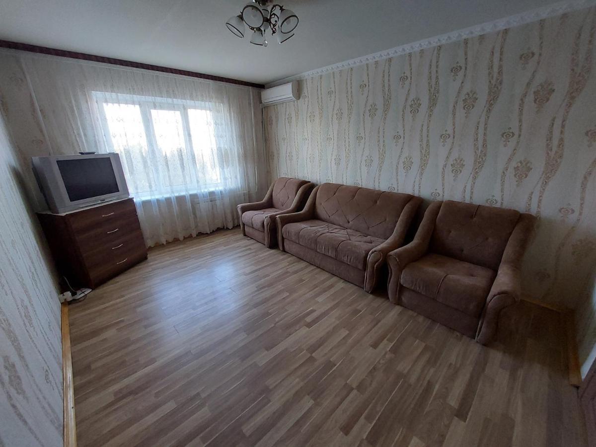 2К Апартаменты Ул.Ревуцкого 19/1 Kiev Eksteriør billede